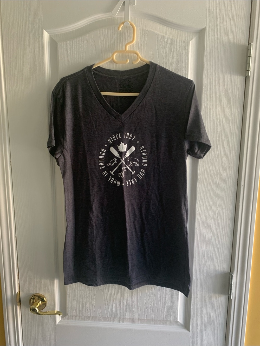 Classic V-Neck Graphic Tee in Black